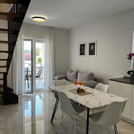 Holiday Home Bajlo Zadar Bagian luar foto